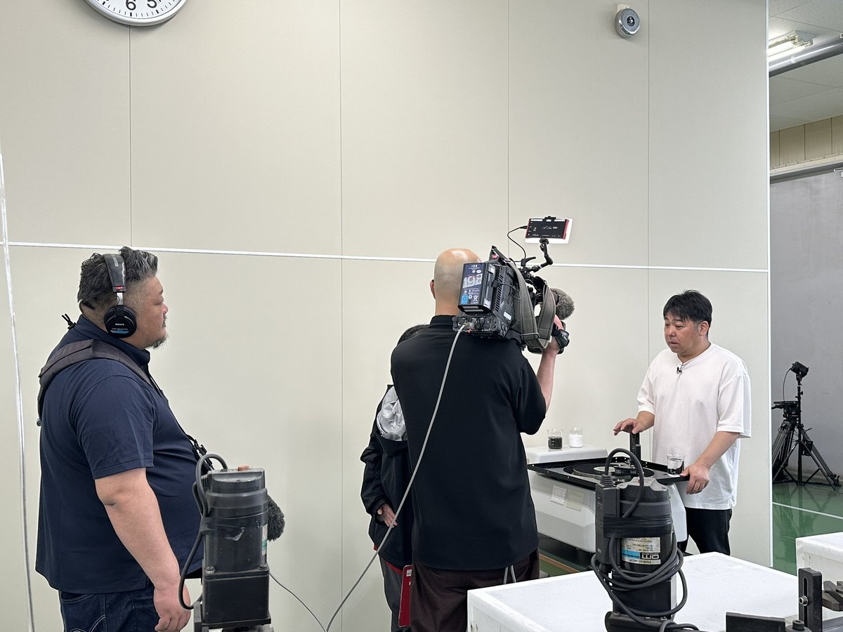 サイエンスゼロの取材がきました。6月放送予定だそうで今から楽しみです。