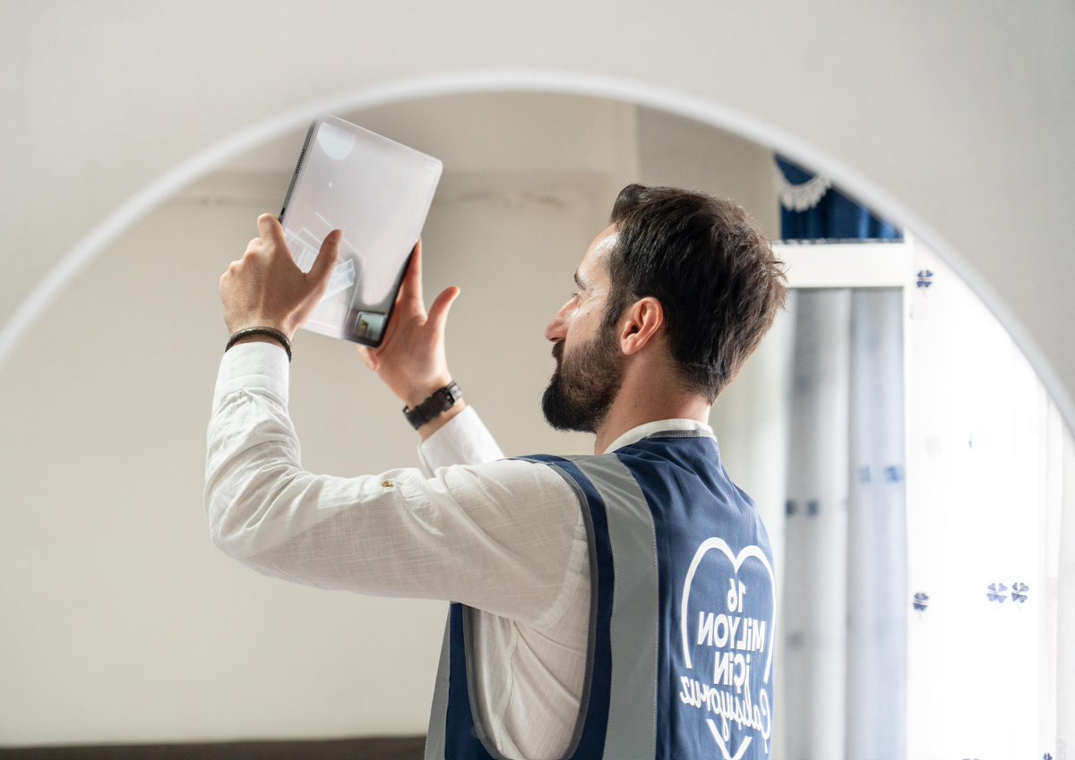 Kartal İlçesi Gümüşpınar Mahallesi’nde 9 hektarlık alanda planlama, kentsel tasarım ve kentsel dönüşüm projelerine altlık oluşturması amacıyla yürüttüğümüz hak sahipliği tespiti ve mevcut durum analizi çalışmalarına devam ediyoruz. 

Üç boyutlu modelini ürettiğimiz proje