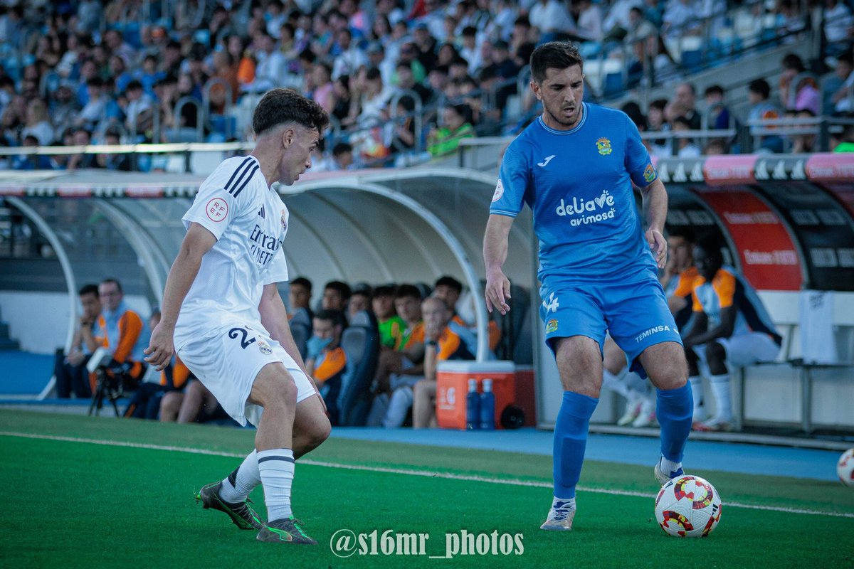 GradaSiete7's tweet photo. 📸IMÁGENES

Ya podéis disfrutar de las mejores imágenes del encuentro del pasado sábado @lafabricacrm 4️⃣-0️⃣ @Fuenla cortesía de nuestro compañero @seergioo16_ 

👇GALERÍA COMPLETA👇

https://t.co/i6hlTpXpg7 https://t.co/BUAFxAuT5i