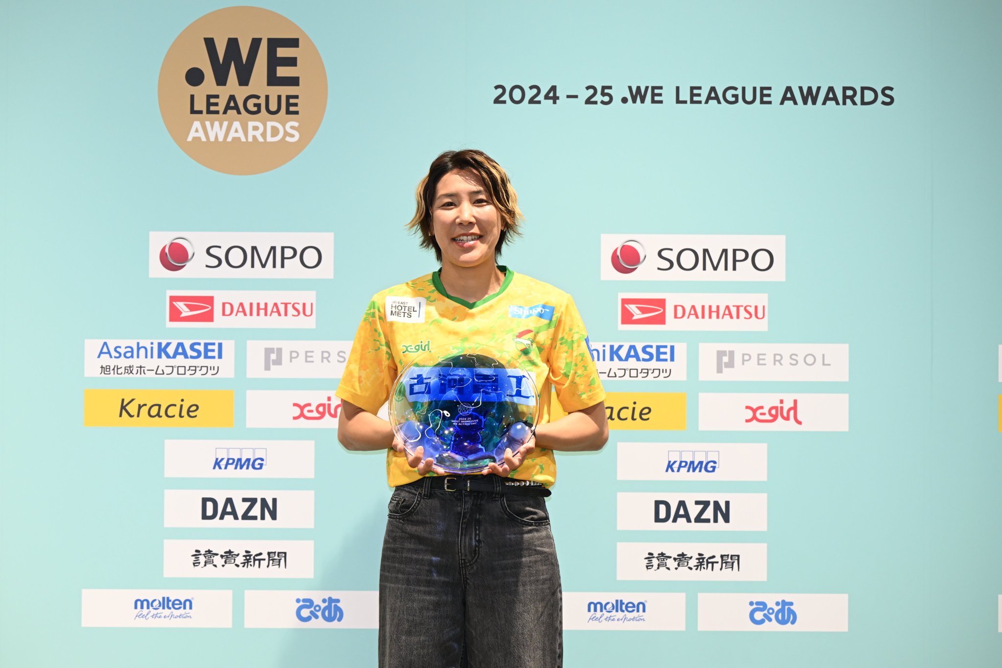 激レア ジェフ千葉 2020シーズン全所属選手 記念パネル・額縁 関係者限定 激レア ジェフ千葉 2020シーズン全所属選手 記念パネル・額縁 関係者