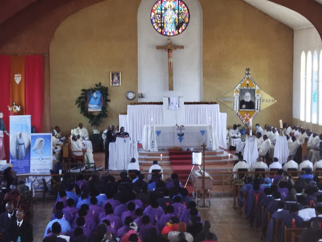 Fr Constantine Lekhotla Nthethe OMI passed away last month - Rest in peace.🙏 Ordained to the priesthood in 1998, he served in religious life for 31 years across various parishes in Lesotho. Read about Fr Nthethe's life by Bokang Tsoanamatsie--&gt;&gt; scross.co.za/2025/05/oblate…