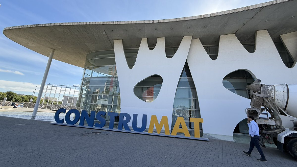 ctforestal's tweet photo. Bon dia! Des d’avui i fins dijous ens trobareu a @ConstrumatBCN, mostrant les possibilitats de la #fusta i el #CLT, i presentant el #HubForestal.

Ens veniu a veure? Som a l’estand D26.
Us esperem!!! https://t.co/ro1lbAz7Hx