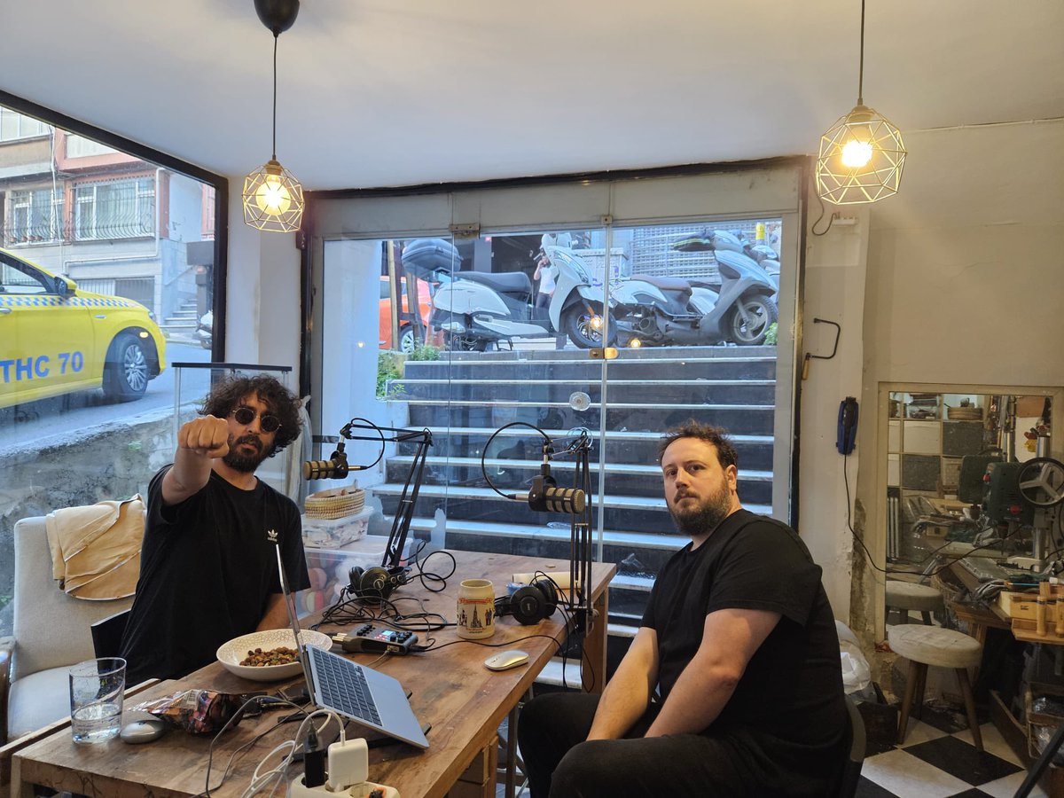 perşembe antalya - 31 mayıs bursa - 4 haziran istanbul

gelen = gelir = biletler —-> biletinial.com/tr-tr/tiyatro/…