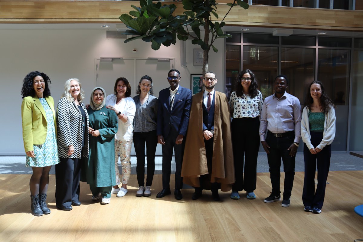TheHagueAcademy's tweet photo. Professionals from #Uganda, #Algeria, #Somalia, #Oman & #TheNetherlands joined us at The Hague Academy for a week on Inclusive Service Delivery & the #SDGs. From service design to local action, it was all about putting people first. #InclusiveGovernance #SDGlocalisation https://t.co/Fe4ACyLrjM