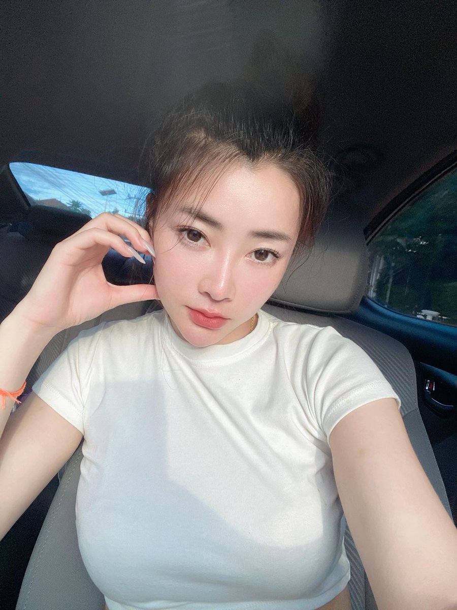 ชื่อครีมค่ะ 🧁 tweet media