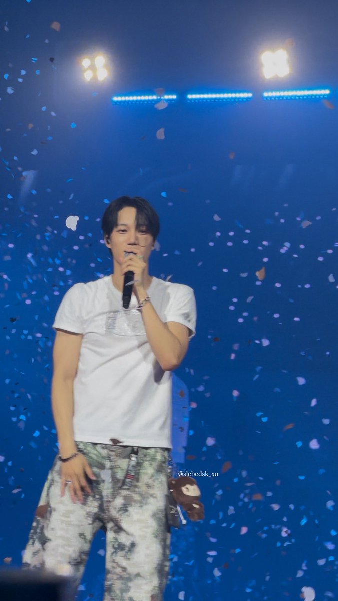 수많은 곰돌이들 사이에서 가장 빛나는 예쁜 곰돌이🧸

#KAI #카이 
#EXO #엑소 
#KAION #KAI_KAION
#KAI_SOLO_CONCERT_TOUR
#2025_KAI_SOLO_CONCERT_TOUR_KAION_in_SEOUL