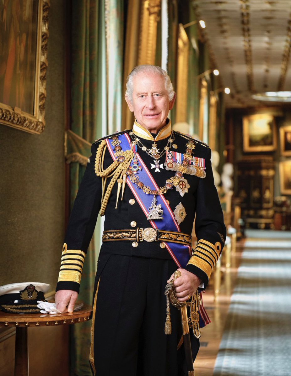 benonwine's tweet image. Who also thinks the King should Dissolve Parliament and order a General Election be called for the sake and security of the country?