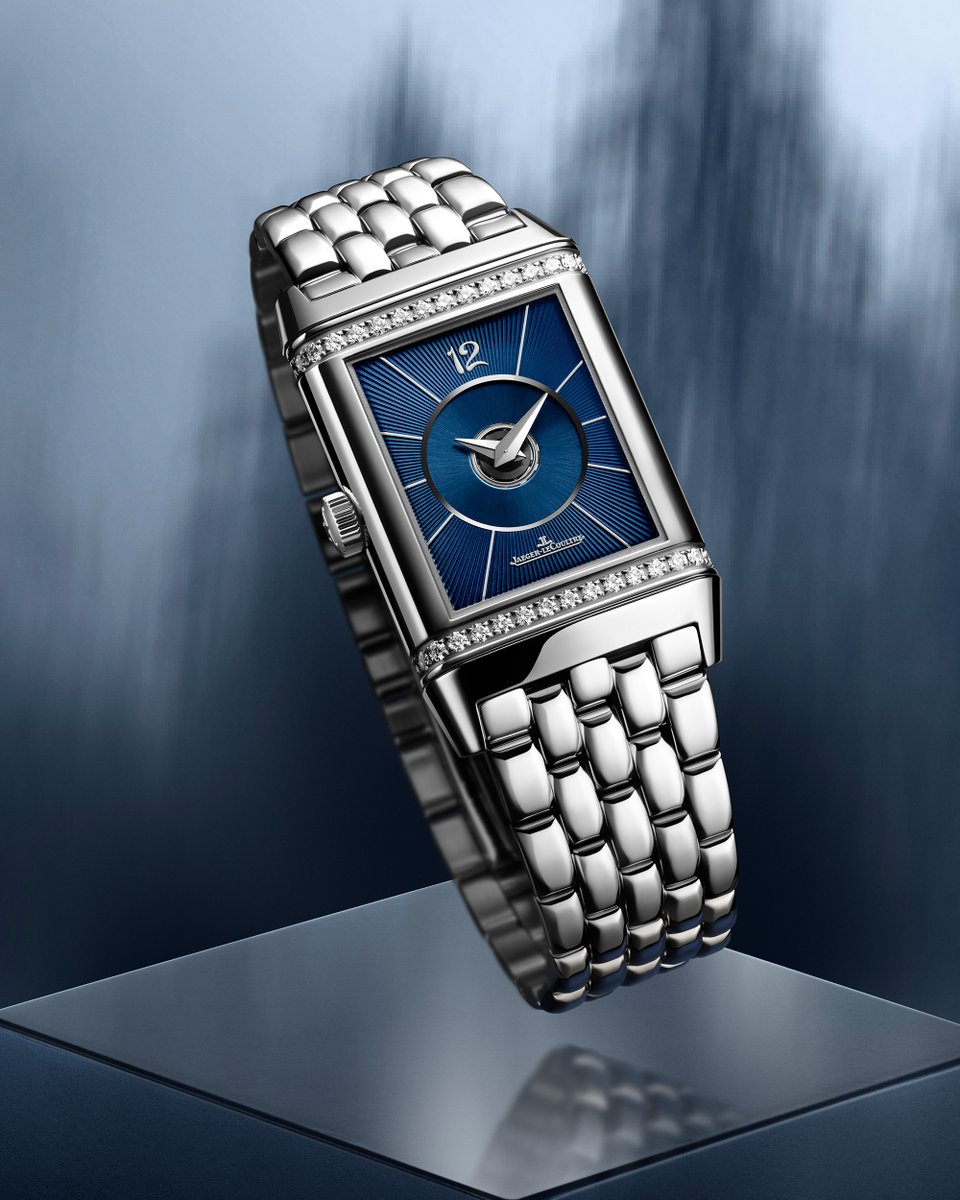 Revealing two faces of time, the Reverso Duetto embodies elegance from day to night. Discover more: bit.ly/AMementoOfTime… #JaegerLeCoultre #Reverso