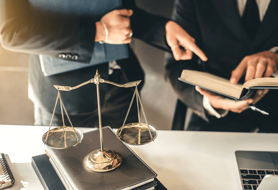 PDWGroup's tweet photo. This article discusses why leadership training could be the solution if you're a lawyer and want to improve performance and add value to your organisation.
https://t.co/RZDtfEztpg https://t.co/erB0JLPgCa