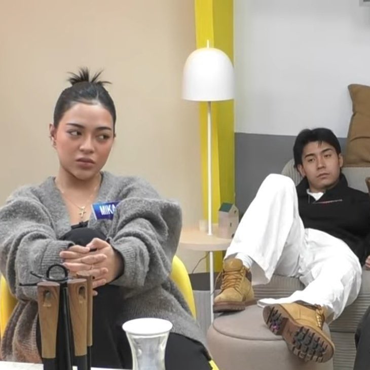 KITTYH0ELIC's tweet photo. si brent sobrang down bad na kay mika and he’s not even hiding it.. manhid lang talaga si mika (or not?)

MIKA ONLY BRENTCEPTION https://t.co/H3tKg2CF93