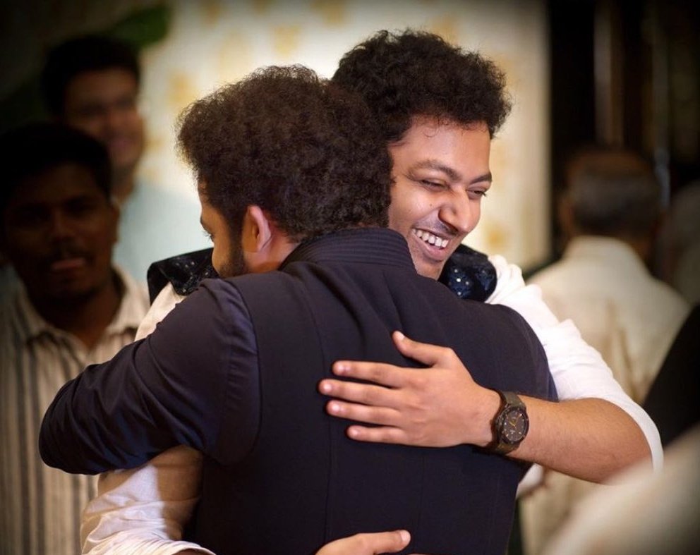 Mokshagna_Offl's tweet photo. Happy Birthday To Our Man Of Masses, Young Tiger NTR Anna ♥️🙏💐
You're The Real Power House Of Energy And One nd Only All Rounder In Telugu Film Industry 👏
#HappyBirthdayNTR 
#HBDJrNTR 
#JrNTR #War2Teaser https://t.co/V7RsExYGxn