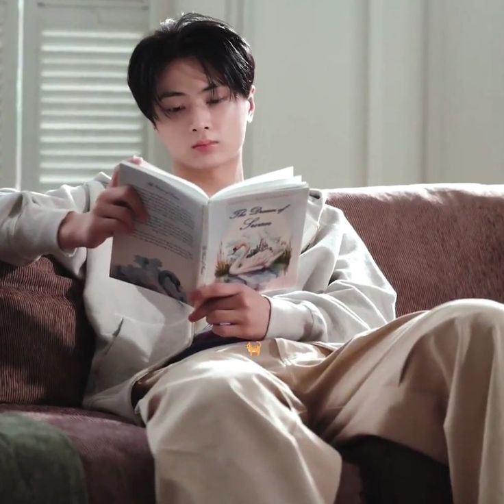 diam² fotoin orang inii kkk~