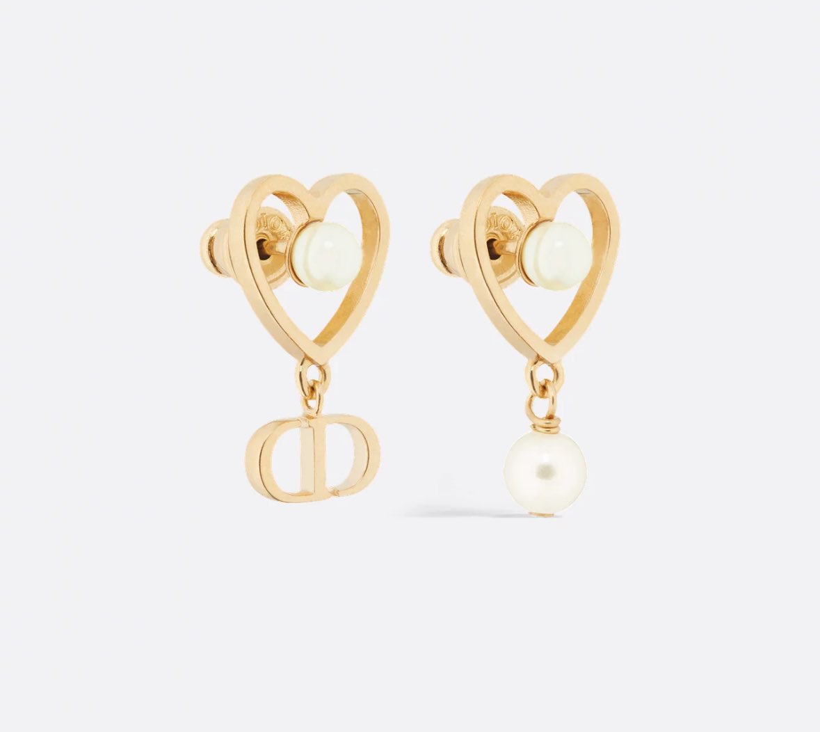 meehgoxcutie's tweet photo. Limited only in Japan🇯🇵✨
Dior Petit CD Lucky Charms
น่ารักมากกกก🫶🏻

14,900.- free ems นะคะ https://t.co/VSZmsv1JC2