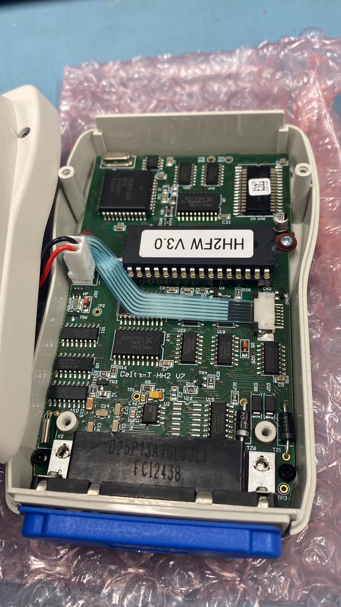 MrVisioneer's tweet image. Electronics is legit the only thing I know 🥲😍😍😍😍