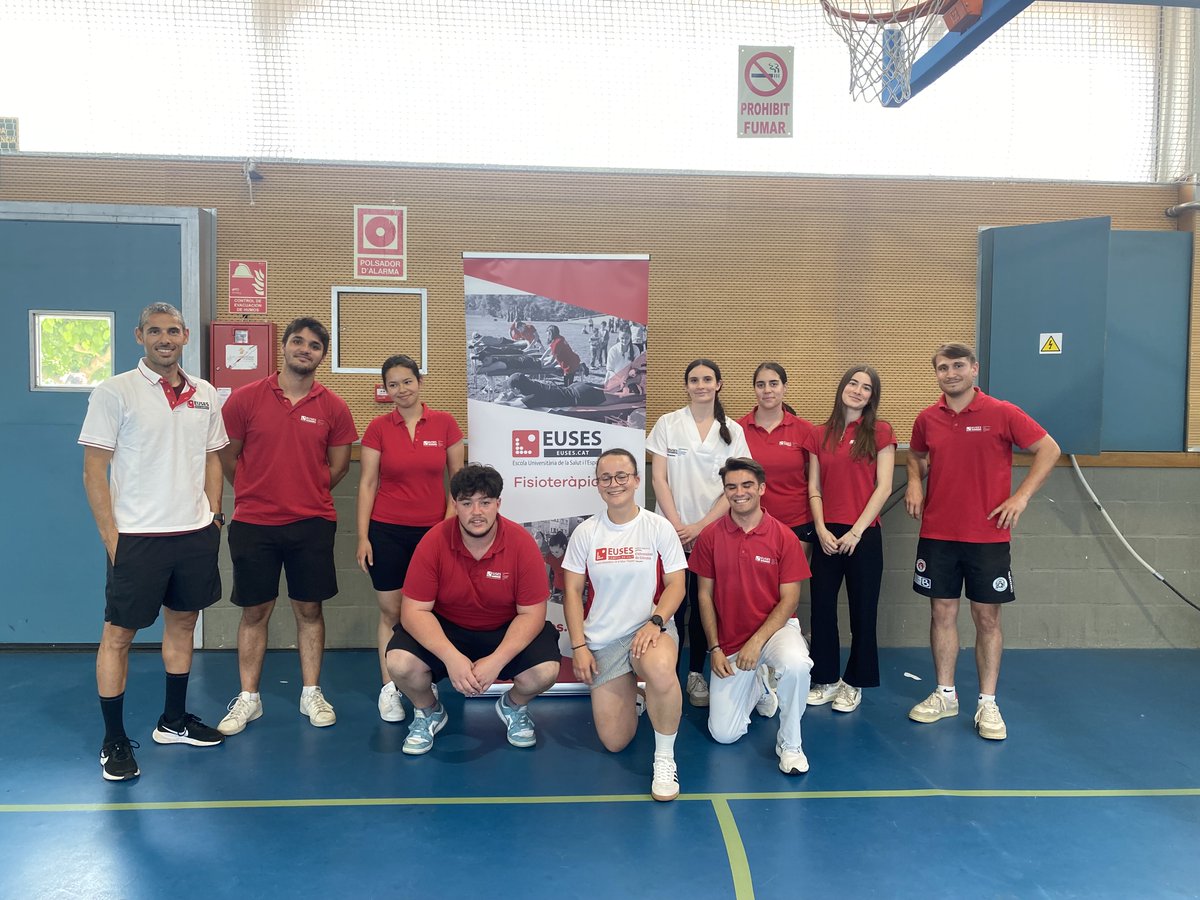 ⛰️ #Voluntariats | El tutor Joni Duran i nou alumnes han participat al Trail Cap de Creus, celebrat el 18 de maig a Roses.

Recuperació muscular, esport i natura en un entorn espectacular! 🌊

#EUSESAlumni #Fisioteràpia #EUSES #Esport