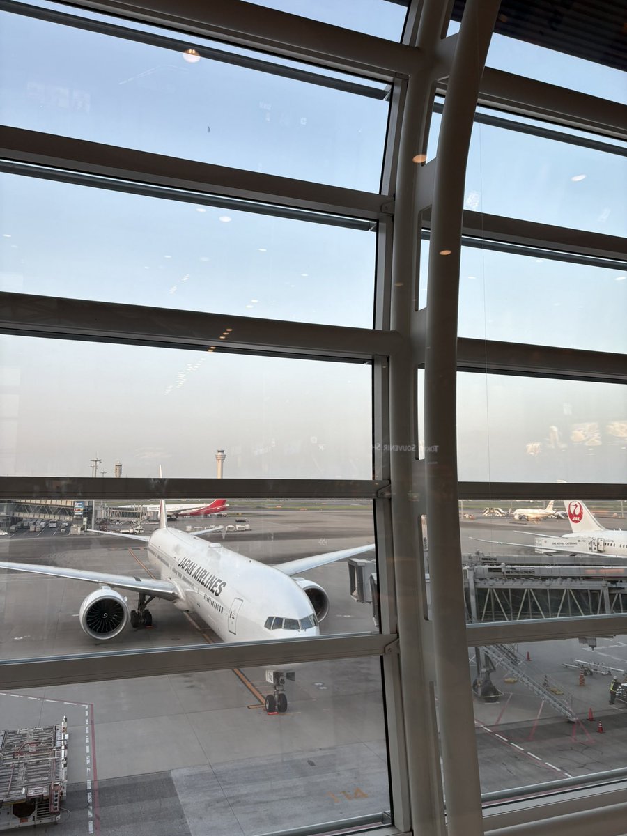 ケンドリックとSZAを観にLA行ってきます