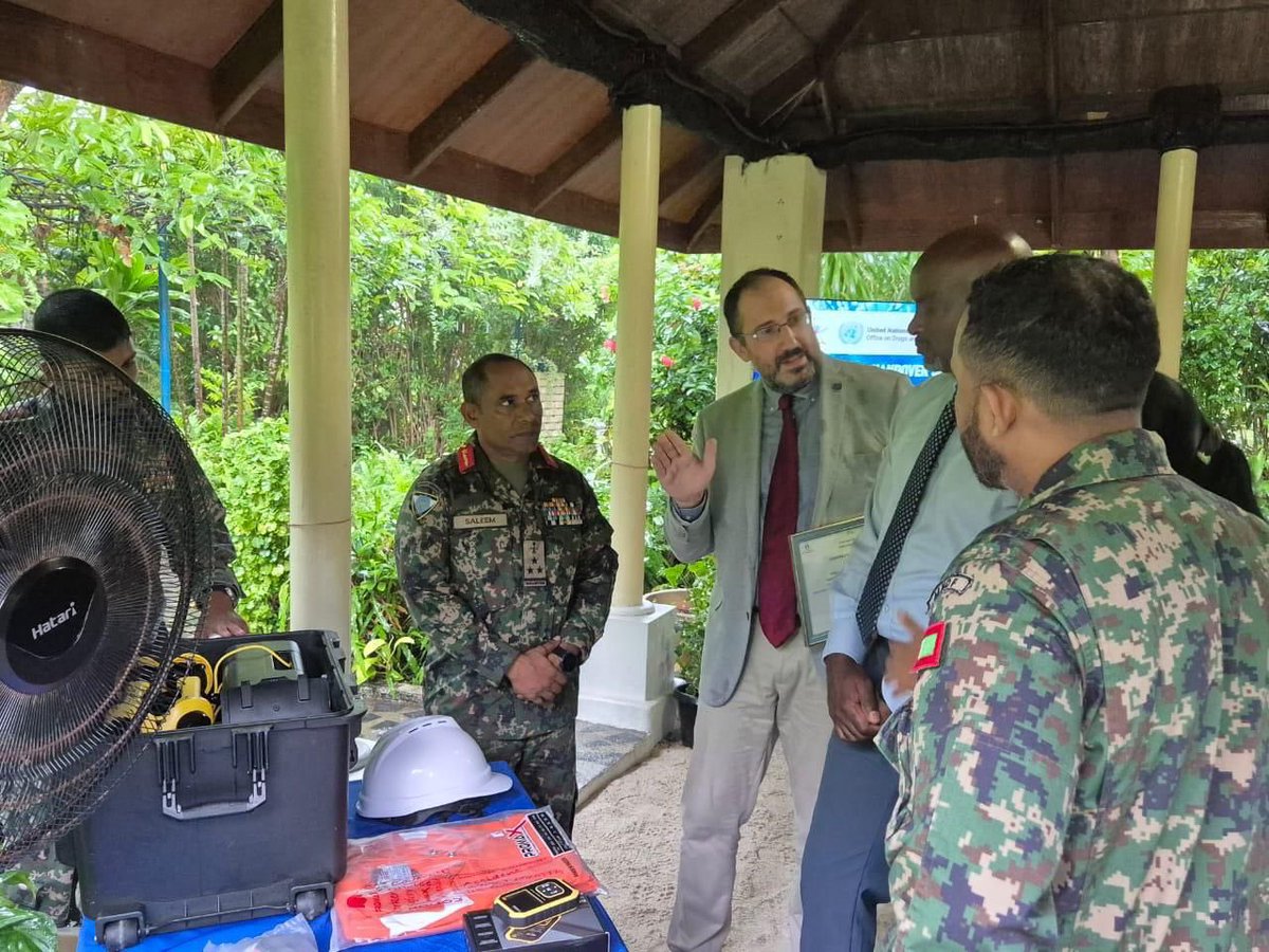 UNODC_BMB's tweet photo. @UNODC_MCP handed over PPE & Personal Radiation Detectors to @CoastGuardMV 🇲🇻 supported by US Export Control and Related Border Security (EXBS) Program. Aim: strengthening maritime security & safety 🤝 Thanks to @StateISN 🇺🇸 for the support! #MaritimeSecurity #EXBS https://t.co/IcB24RnCPI