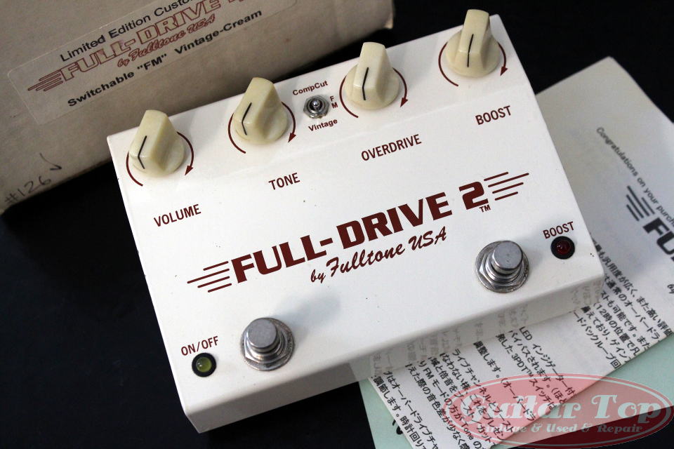 Guitar_Top's tweet photo. 【GT入荷情報】
本日はUSEDエフェクターのご案内!
Fulltone C/S FULL-DRIVE 2 '03 入荷!
Fulltoneを代表するドライブ・ペダルです!
#Fulltone #FullDrive2 #Booster #Effecter
お問合せ等は info@guitar-top.com まで! https://t.co/c6GM42kDoh
