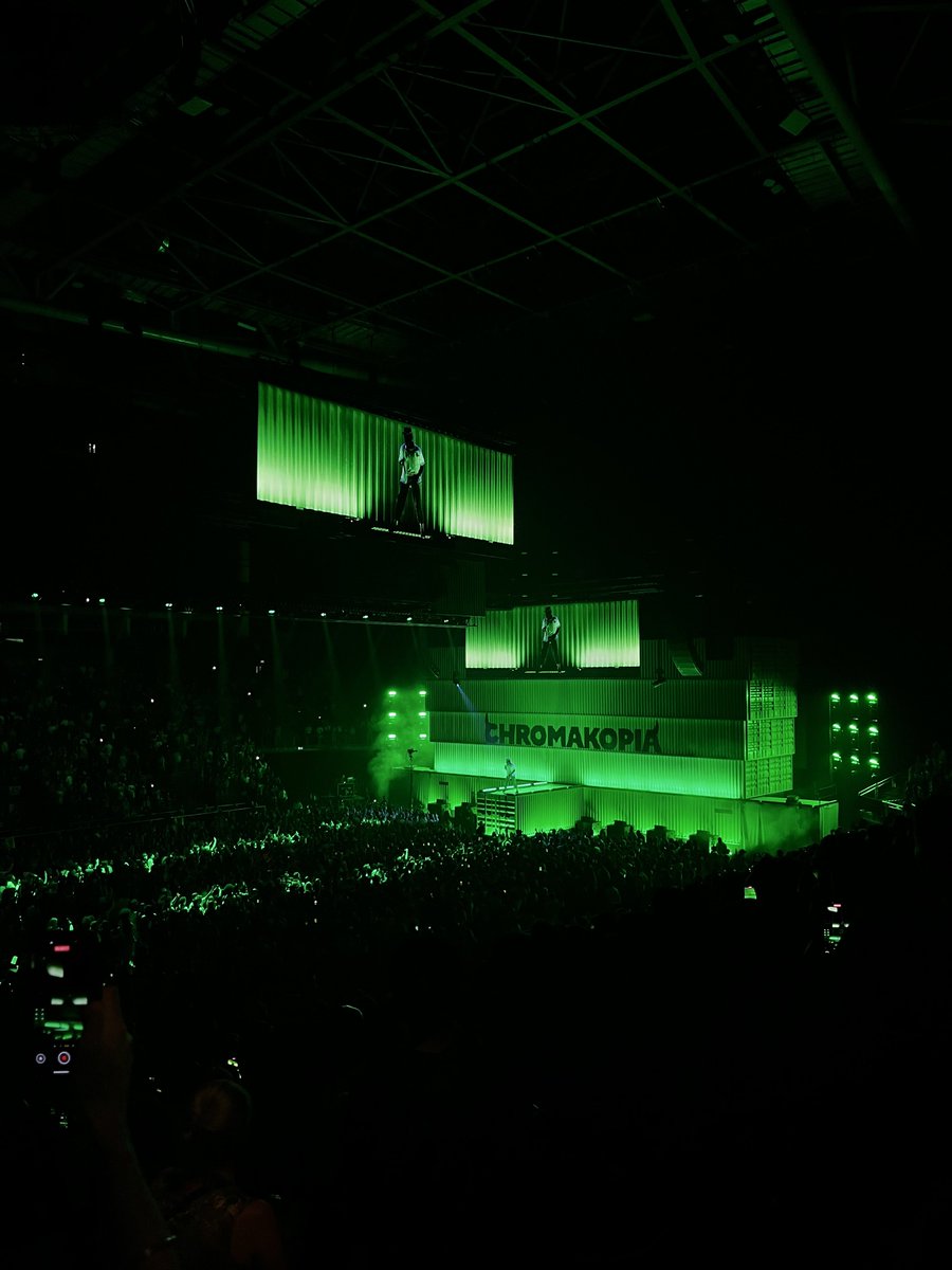 CassKidd ๐๐จ (@casskidd) on Twitter photo Went to see <a href="/tylerthecreator/">T</a> at The 02 Arena last night. First time seeing him live and it was 10/10. So because of that, you can pick what Tyler songs I should play in the second hour on my show on <a href="/1Xtra/">BBC Radio 1Xtra</a>. #ChromakopiaTour 
bbc.co.uk/programmes/m00โฆ Went to see <a href="/tylerthecreator/">T</a> at The 02 Arena last night. First time seeing him live and it was 10/10. So because of that, you can pick what Tyler songs I should play in the second hour on my show on <a href="/1Xtra/">BBC Radio 1Xtra</a>. #ChromakopiaTour 
bbc.co.uk/programmes/m00โฆ