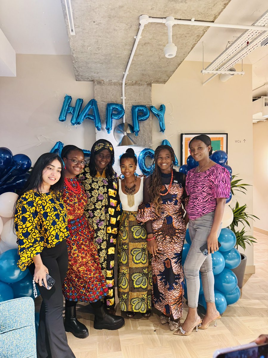iamwinny_'s tweet image. We joined @ONEintheUK yesterday in London to commemorate the 2025 Africa Day, with the theme: When you invest in Africa, you invest in our future! We had inspiring presentations, amazing conversations, good food and great music.
#celebratingafrica #africaday
