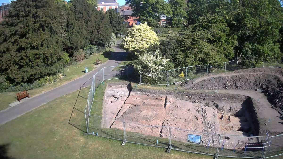 cwacmuseums's tweet photo. Don't forget the Grosvenor Park Dig Open Afternoon today, 20 May, 2 - 4.30 pm. Come and see what we've discovered this year. Site tours and finds display. #DigChester @HistArchChester
@ArchaeologyChester @uochester @University of Chester @DeeArchaeology https://t.co/8b2gUD77la