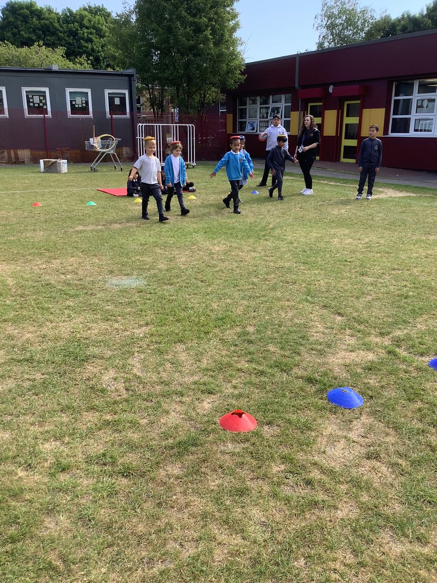We had a great time taking part in Reception Sports Day this morning!