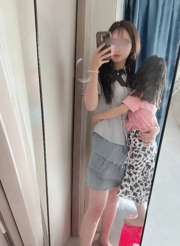 A91TG's tweet photo. 离异大漂亮，26有个女儿， 可以谈恋爱，也可以再婚，目前想找一个平时可以说说话，偶尔可以见面一起玩一下的，不卡IP，能先聊的来就行
PS： 如果想跟她结婚的可以买一送一划算
#厦门投稿  #福建资源 https://t.co/BhGi46SslT