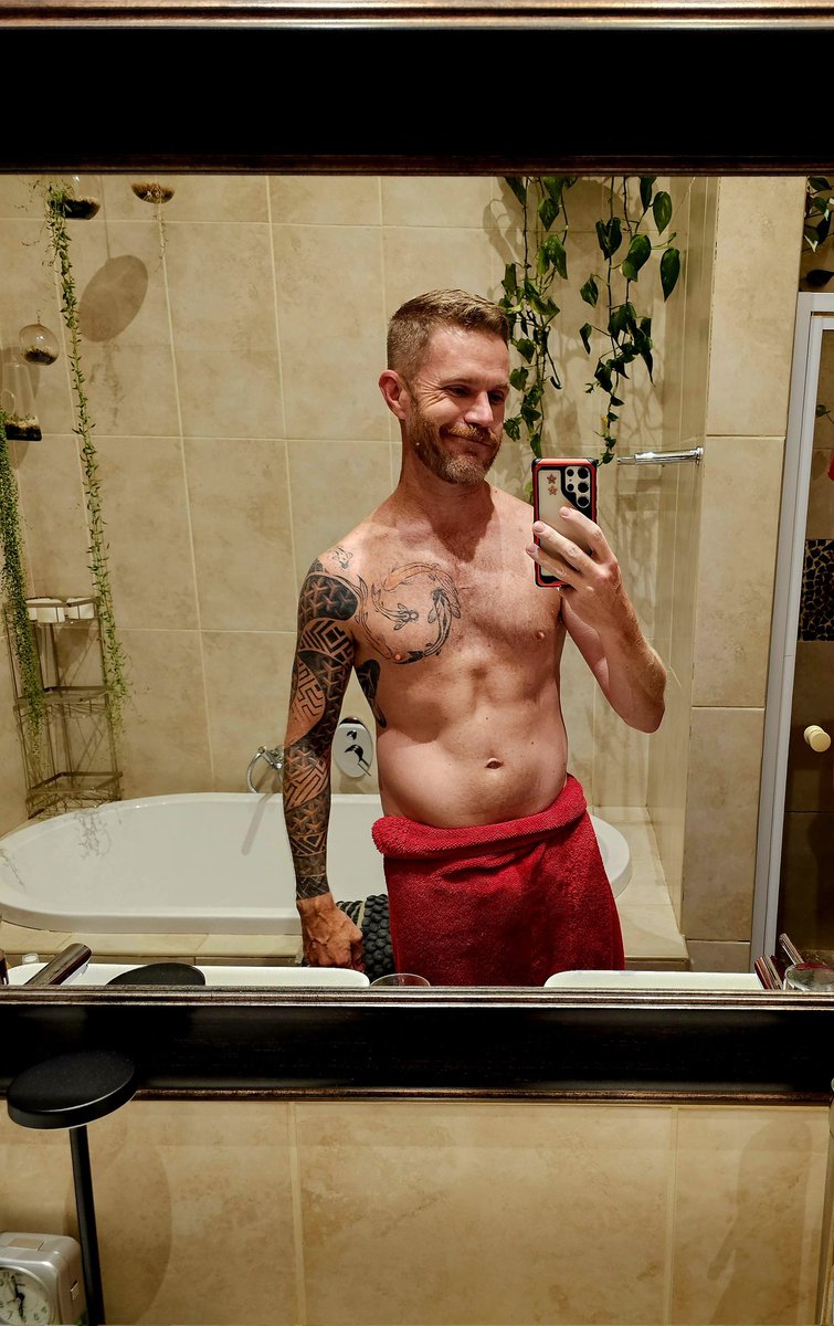 Towel Tuesday... #gingerbeard #stillsmiling #semiinked #toweltuesday