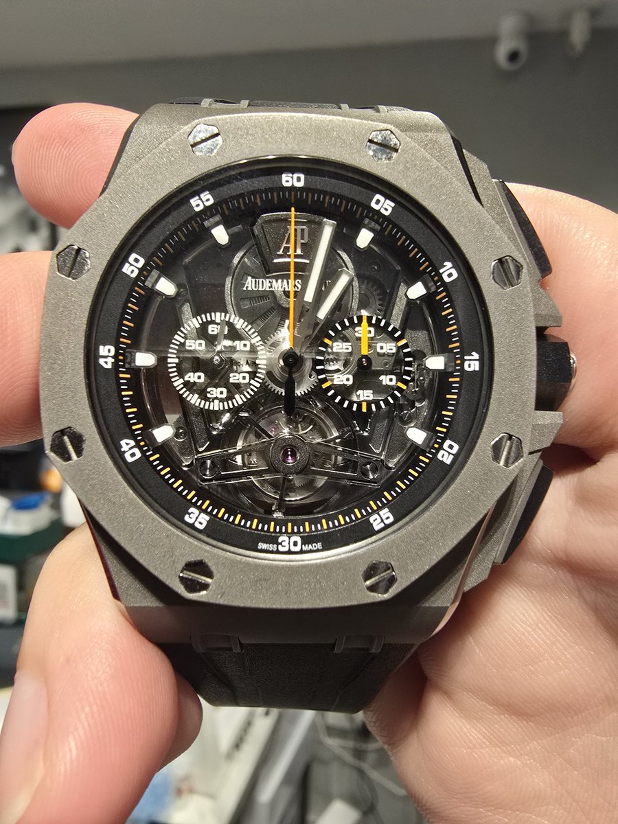 ✅Mint
✅Model: Audemars Piguet Offshore Chronograph Tourbillon 26407TI
✅Year: 2020
✅Dial: Skeleton
✅Case Diameter: 44mm
✅Case Material: Titanium
✅Bracelet: Rubber
✅Full set

$175000
Free shipping