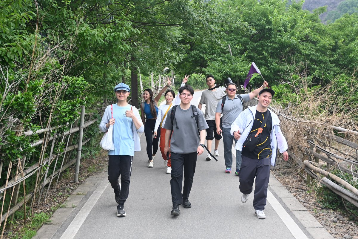 ekohe's tweet image. 🌿 Spring vibes with Team Ekohe Shanghai!
BBQ🔥 Hikes🥾 Games🎯 Views📸
A perfect day at Nanbei Lake to recharge, connect, and celebrate the journey together.
#Ekohe #TeamBuilding #SpringOuting