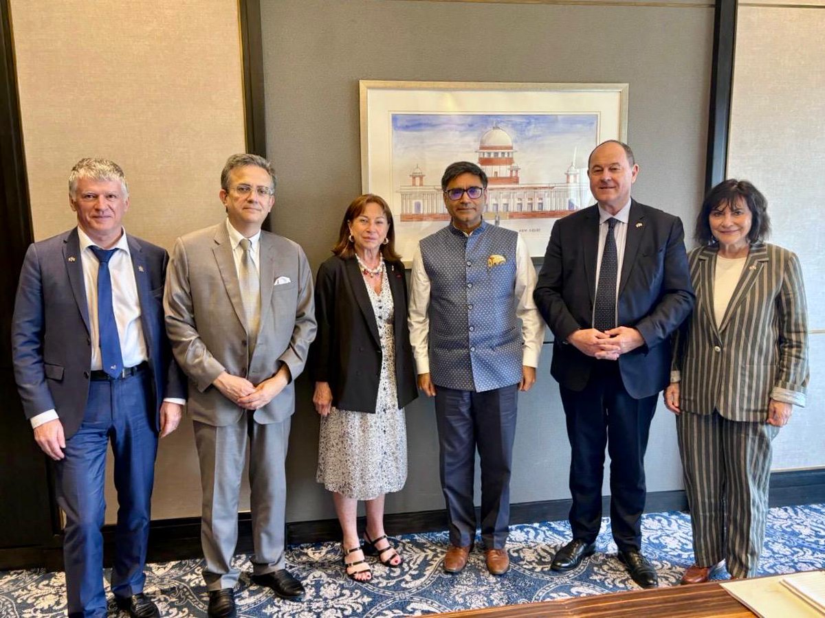 French Embassy in India 🇫🇷🇪🇺 (@franceinindia) on Twitter photo Thank you Foreign Secy <a href="/VikramMisri/">Vikram Misri</a> for hosting the French Senate’s Parliamentary Standing Committee on Foreign Affairs, Defence & the Armed Forces, and the very interesting and fruitful discussions on 🇫🇷🇮🇳 ties, global issues and steps to build on PM Modi’s recent France visit. Thank you Foreign Secy <a href="/VikramMisri/">Vikram Misri</a> for hosting the French Senate’s Parliamentary Standing Committee on Foreign Affairs, Defence & the Armed Forces, and the very interesting and fruitful discussions on 🇫🇷🇮🇳 ties, global issues and steps to build on PM Modi’s recent France visit.