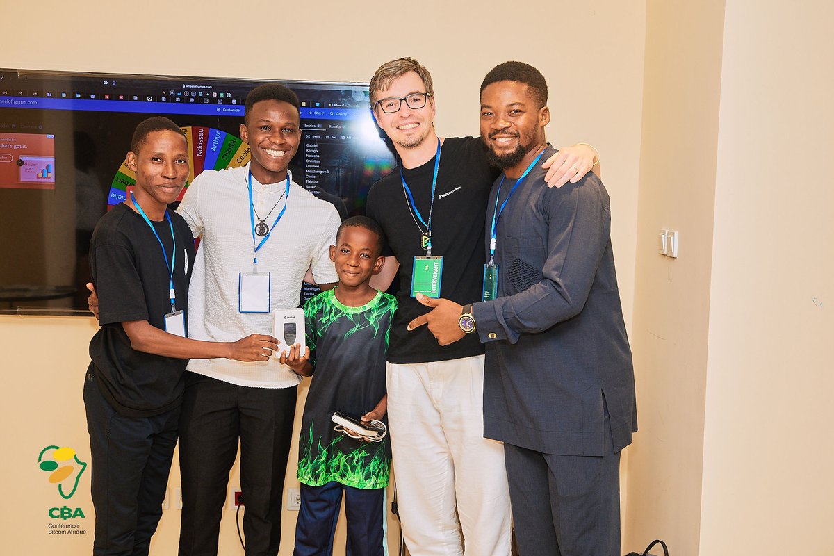 satoshilabs's tweet image. What does real Bitcoin education look like? 😎

We’ve been following what @TrezorAcademy&apos;s up to, and their stories always hit different. Their latest one comes from the @btcafriquefr and visits across Francophone Africa, places where people are embracing Bitcoin not as a trend,…