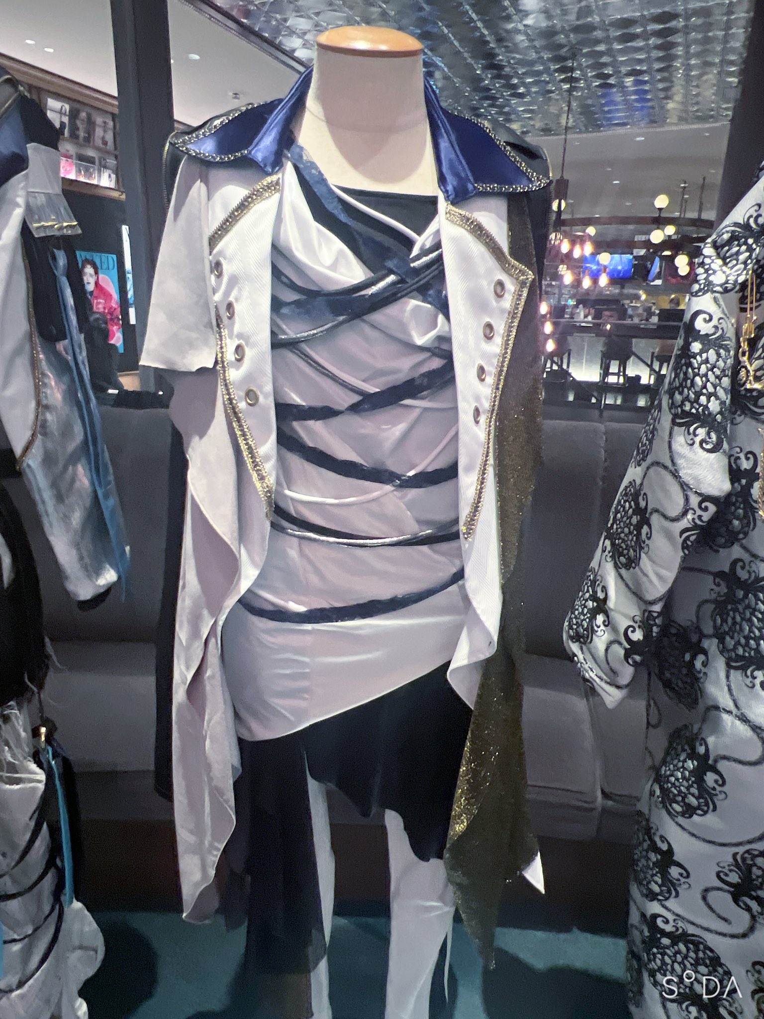 royz智也 - Search / X