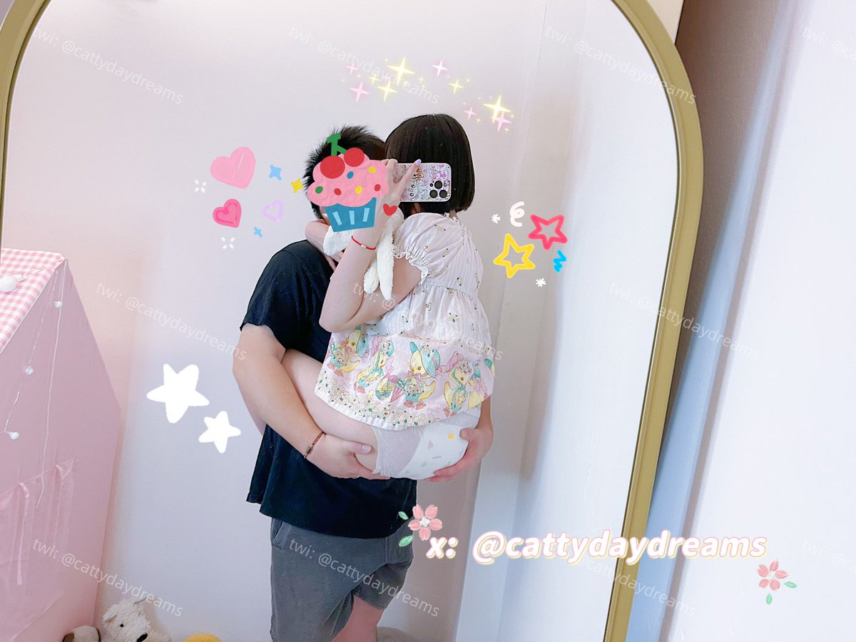 cattydaydreams's tweet photo. 今天我们在这里庆祝爸爸溺爱咪宝 给咪当牛做马的第三年 ˋˏᰔᩚˎˊ˗
@wabugedu 

#abdl #ddlg #幼児退行 #おむつ https://t.co/BfdfIt2ttr