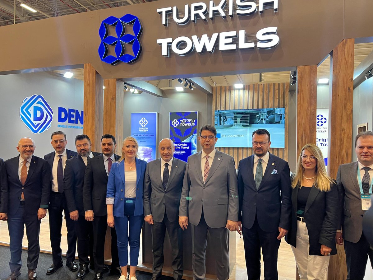 Tekstil firmalarımızın zor zamanlar geçirdiği bu günlerde gerçekleşen fuarın, tüm firmalarımıza yeni ticaret alanları açarak ekonomik kazanç sağlamasını diliyorum.