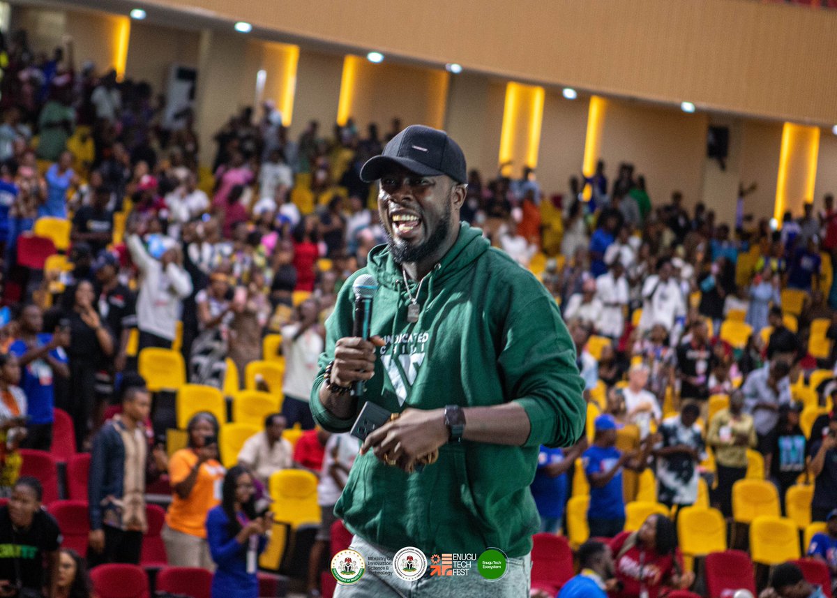 Enugu_techfest's tweet image. At ETF 2025 @Vindicatedchidi brought his energy and fearless approach during his session, he left us motivated and ready to act.
During his session he broke down the topic "Working in Web3: How Nigerians Can Earn, Build, and Lead Globally"
Were you there live at his session,…