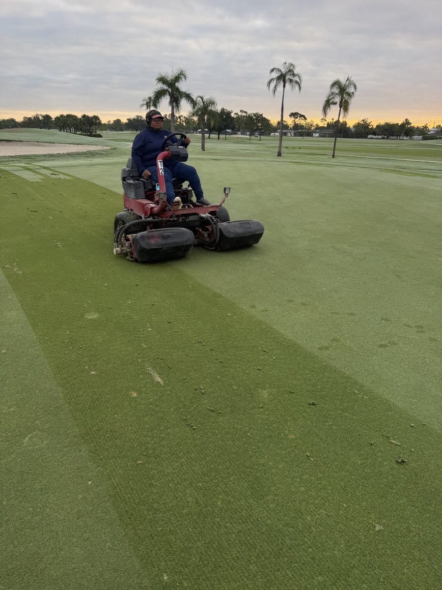 Dave Ferrin tweet media