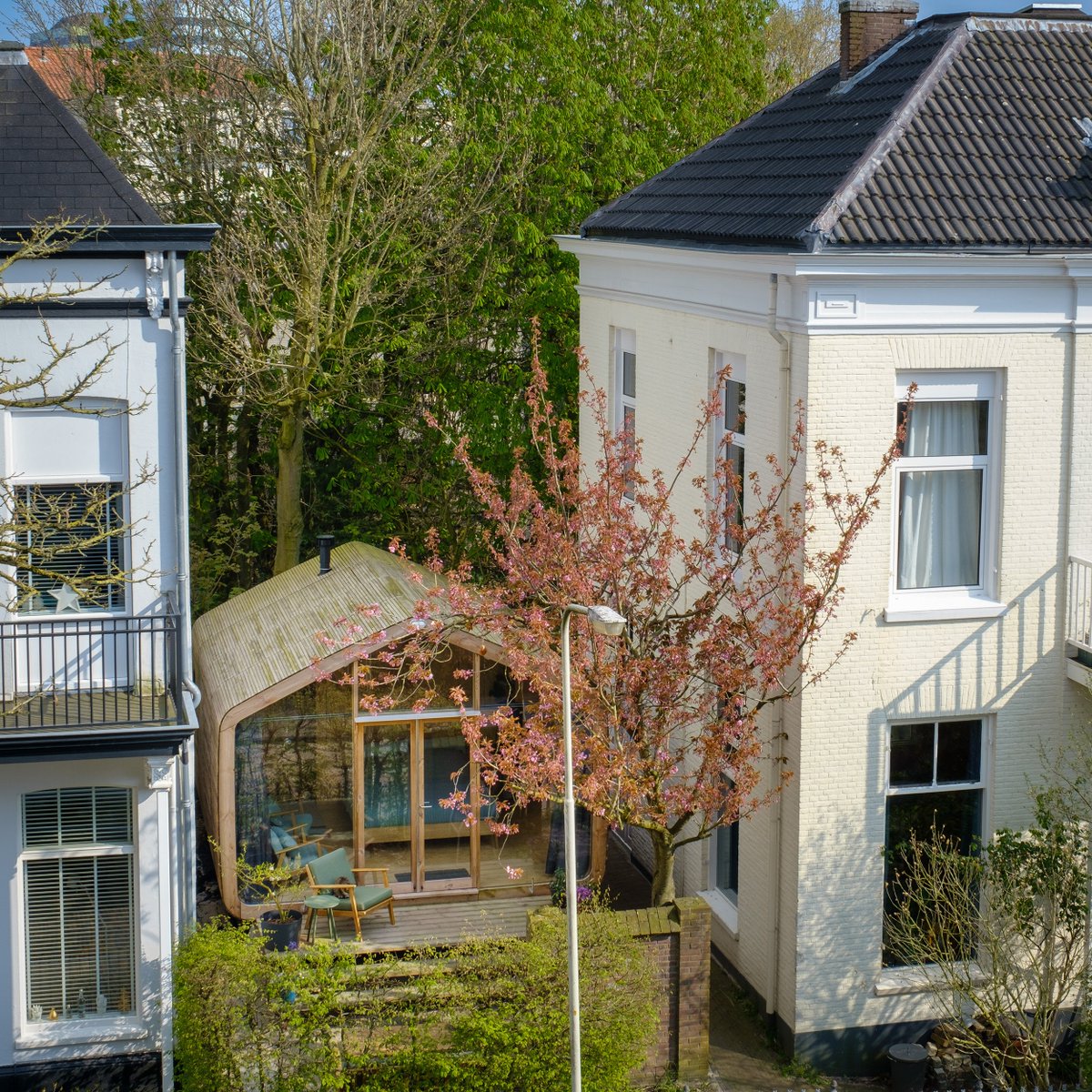 Wikkelhouse's tweet photo. A Wikkelhouse in your backyard – who wouldn’t want that?

Got an idea? Email Dorus and start dreaming out loud. Who knows… dorus@wikkelhouse.com

pictures: Bram van Reppem, @liamvye, @yvonnewittephoto, @sjoskefotografeert https://t.co/KAYykhMyVI