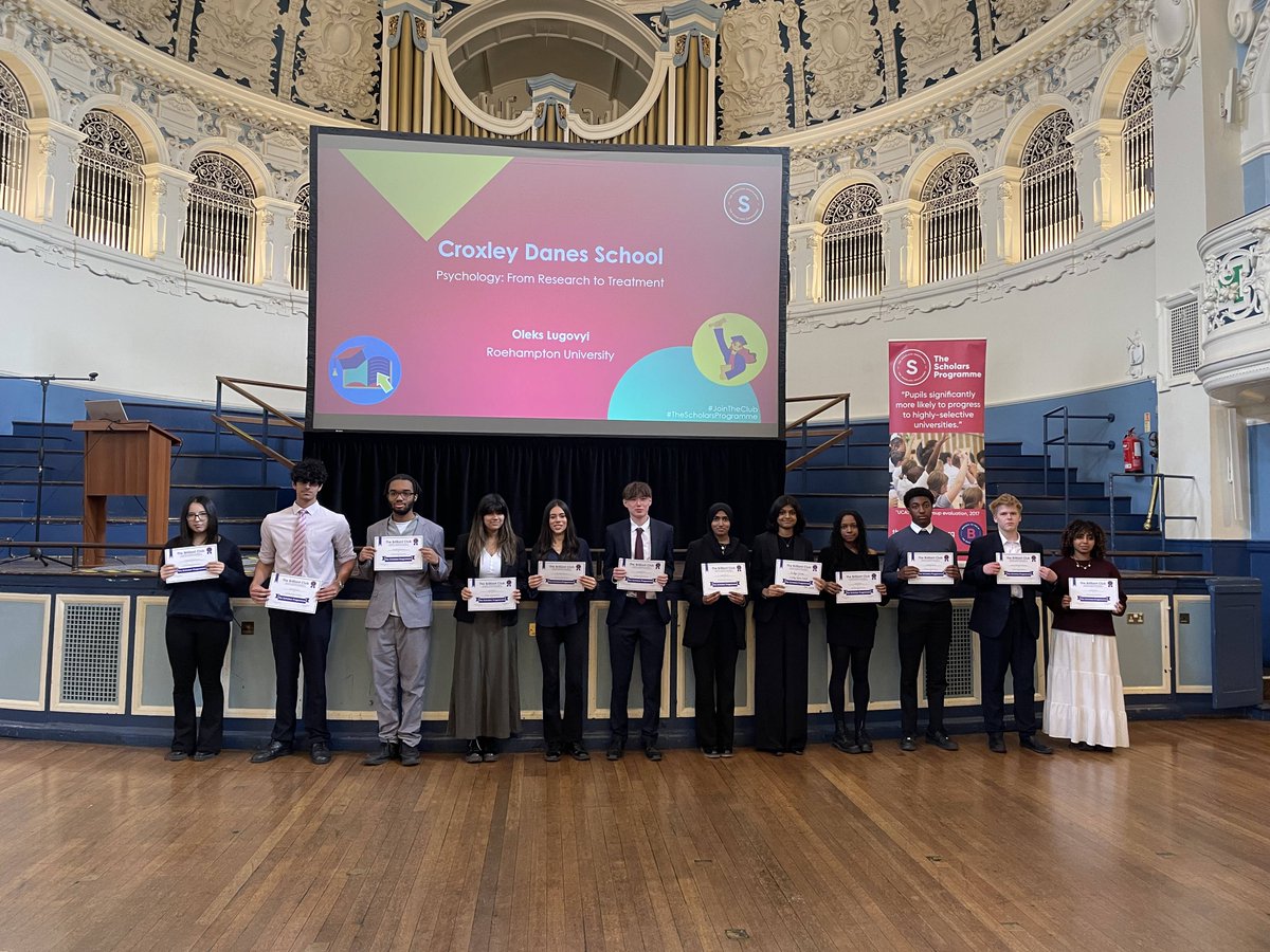 Croxley Danes School (@croxleydanes) on Twitter photo Congratulations to our Y12 <a href="/BrilliantClub/">The Brilliant Club</a> students who attended a special graduation event at <a href="/UniofOxford/">University of Oxford</a> yesterday following their completion of The Scholars Programme. All students passed with either a First or a 2:1-an amazing achievement!
Read more👉 bit.ly/3YSEJg4 Congratulations to our Y12 <a href="/BrilliantClub/">The Brilliant Club</a> students who attended a special graduation event at <a href="/UniofOxford/">University of Oxford</a> yesterday following their completion of The Scholars Programme. All students passed with either a First or a 2:1-an amazing achievement!
Read more👉 bit.ly/3YSEJg4