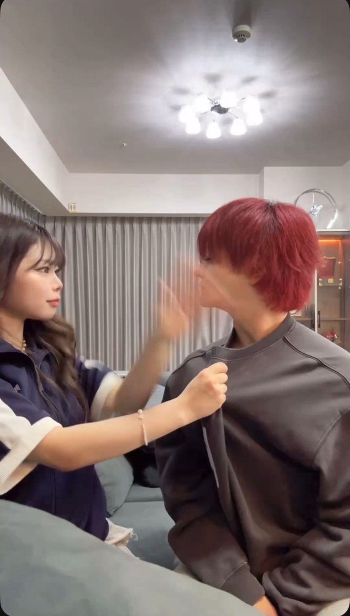 KotaSena2023's tweet image. 【トレンド】大嫌いな兄とループチャレンジしてみた結果www#shorts #loopchallenge

⬇️⬇️⬇️

youtube.com/shorts/yBUa3al…

#こたせな
で拡散お願いします！！