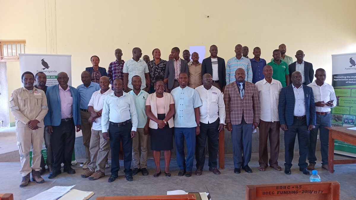 NatureUganda_'s tweet photo. #HappeningNow  
Stakeholder meeting on the conservation &amp; restoration of the Murchison Falls–Albert Delta wetland system, supported by @TotalEnergiesUG. Engaging district and local leaders &amp; community members to conserve this ecosystem. #TilengaProject #WetlandsMatter https://t.co/x86kpMvTbc