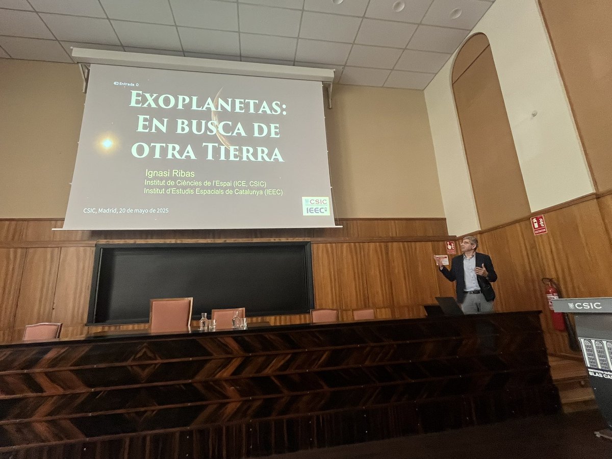 IFF_CSIC (@iff_csic) on Twitter photo Inicia su charla Ignasi Ribas del <a href="/icee_space/">ICEE.Space</a> <a href="/ColoquiosCurie/">Coloquios Marie Sklodowska Curie</a> #IFFoutreach <a href="/CSIC/">CSIC</a> <a href="/CSICdivulga/">CSIC Divulga</a> <a href="/IO_CSIC/">Instituto de Óptica (CSIC)</a> <a href="/iqf_csic/">IQF-CSIC</a> <a href="/IEM_CSIC/">IEM-CSIC</a> Inicia su charla Ignasi Ribas del <a href="/icee_space/">ICEE.Space</a> <a href="/ColoquiosCurie/">Coloquios Marie Sklodowska Curie</a> #IFFoutreach <a href="/CSIC/">CSIC</a> <a href="/CSICdivulga/">CSIC Divulga</a> <a href="/IO_CSIC/">Instituto de Óptica (CSIC)</a> <a href="/iqf_csic/">IQF-CSIC</a> <a href="/IEM_CSIC/">IEM-CSIC</a>