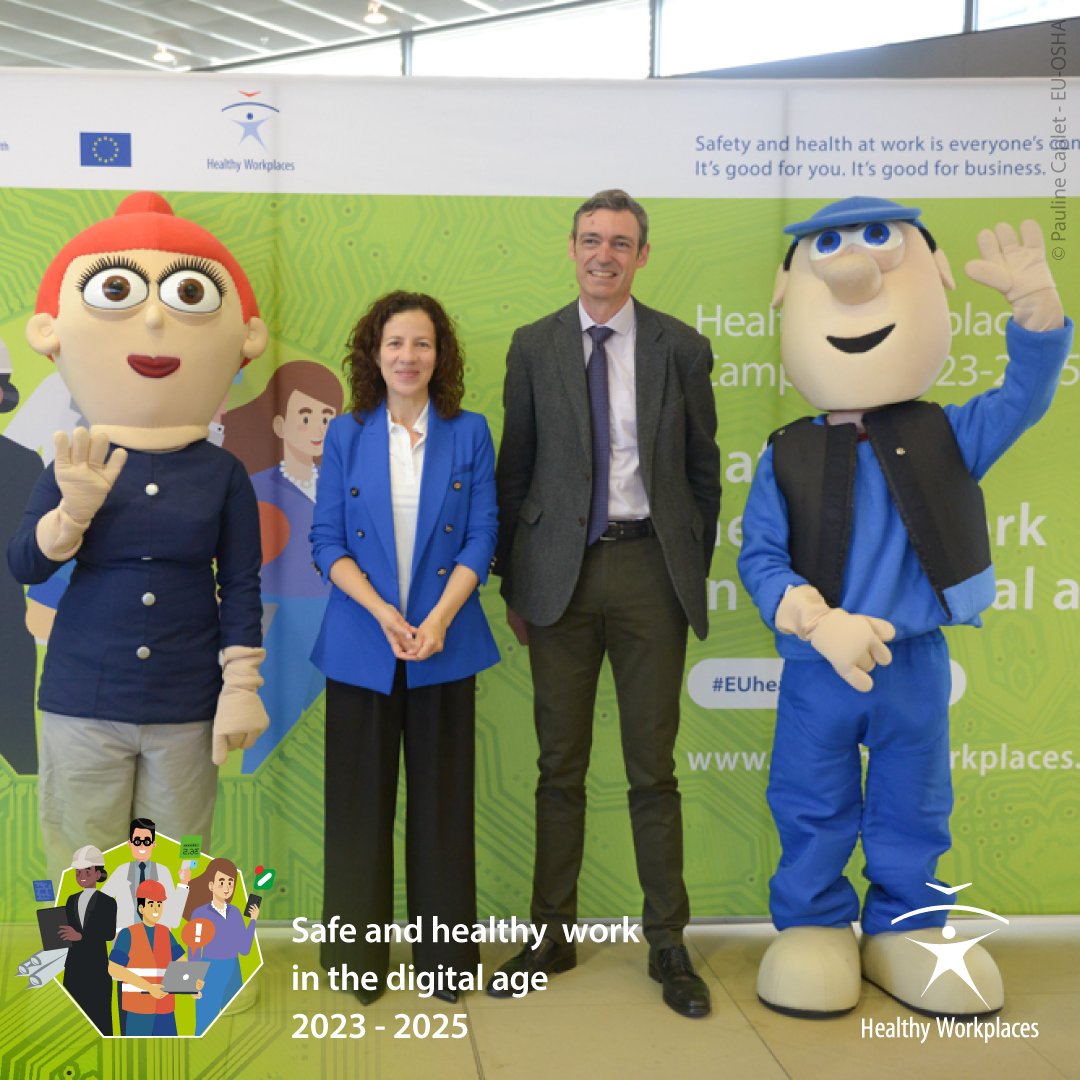 EU-OSHA 🇪🇺 (@eu_osha) on Twitter photo ℹ️ The <a href="/EU_OSHA/">EU-OSHA 🇪🇺</a> info stand <a href="/EU_Commission/">European Commission</a> Berlaymont is now open!
Inaugurated today by 🇪🇺 Executive Vice-President <a href="/RoxanaMinzatu/">Roxana Mînzatu</a> and our Executive Director.
📍 Visit us or follow online for more insights on digitalisation and work.
#SafeAndHealthyWork #Digitalisation <a href="/EU_Social/">EU Social 🇪🇺</a> ℹ️ The <a href="/EU_OSHA/">EU-OSHA 🇪🇺</a> info stand <a href="/EU_Commission/">European Commission</a> Berlaymont is now open!
Inaugurated today by 🇪🇺 Executive Vice-President <a href="/RoxanaMinzatu/">Roxana Mînzatu</a> and our Executive Director.
📍 Visit us or follow online for more insights on digitalisation and work.
#SafeAndHealthyWork #Digitalisation <a href="/EU_Social/">EU Social 🇪🇺</a>