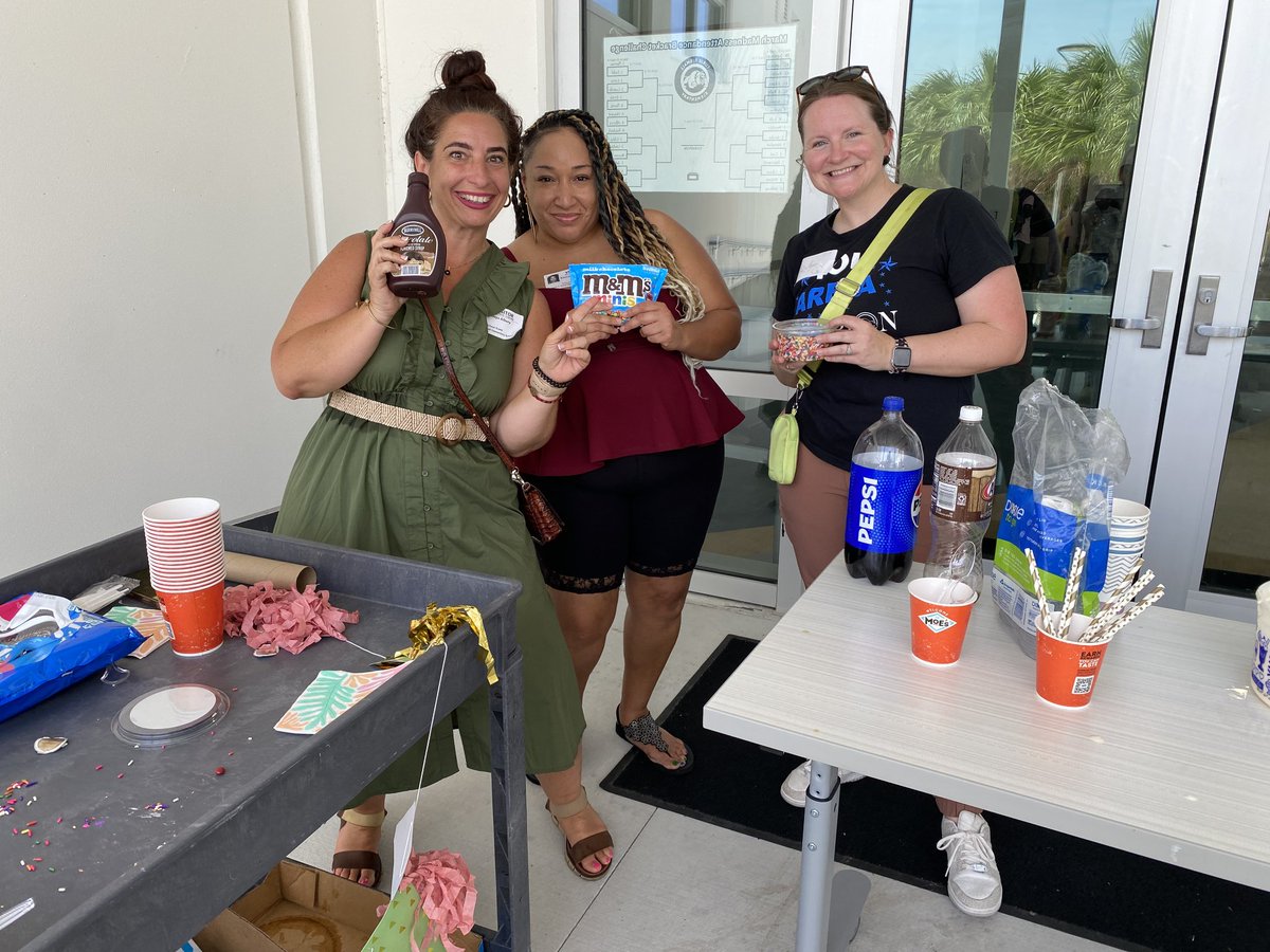 cgibbsteach's tweet image. Thank you to the parents of Ms. Joseph and Mr. Gibbs class at @TurieTSmall  for giving our students a chance to "cool down" after working so hard this year! #growth #proficiency #wedoitallatttsmall