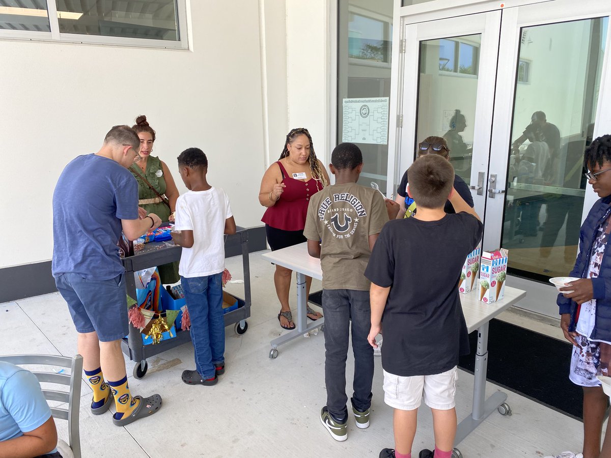 cgibbsteach's tweet image. Thank you to the parents of Ms. Joseph and Mr. Gibbs class at @TurieTSmall  for giving our students a chance to "cool down" after working so hard this year! #growth #proficiency #wedoitallatttsmall