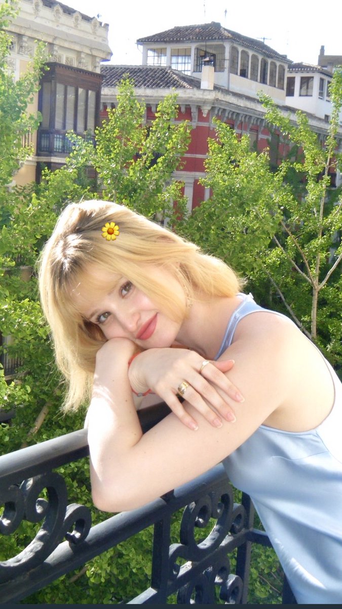 bunnedi's tweet photo. Spring in España was something else🌿🍋‍��🌼 #ootd #shoujo #softgirl #digitalcamera #fujifilm #pinterest https://t.co/ehTLVixshp
