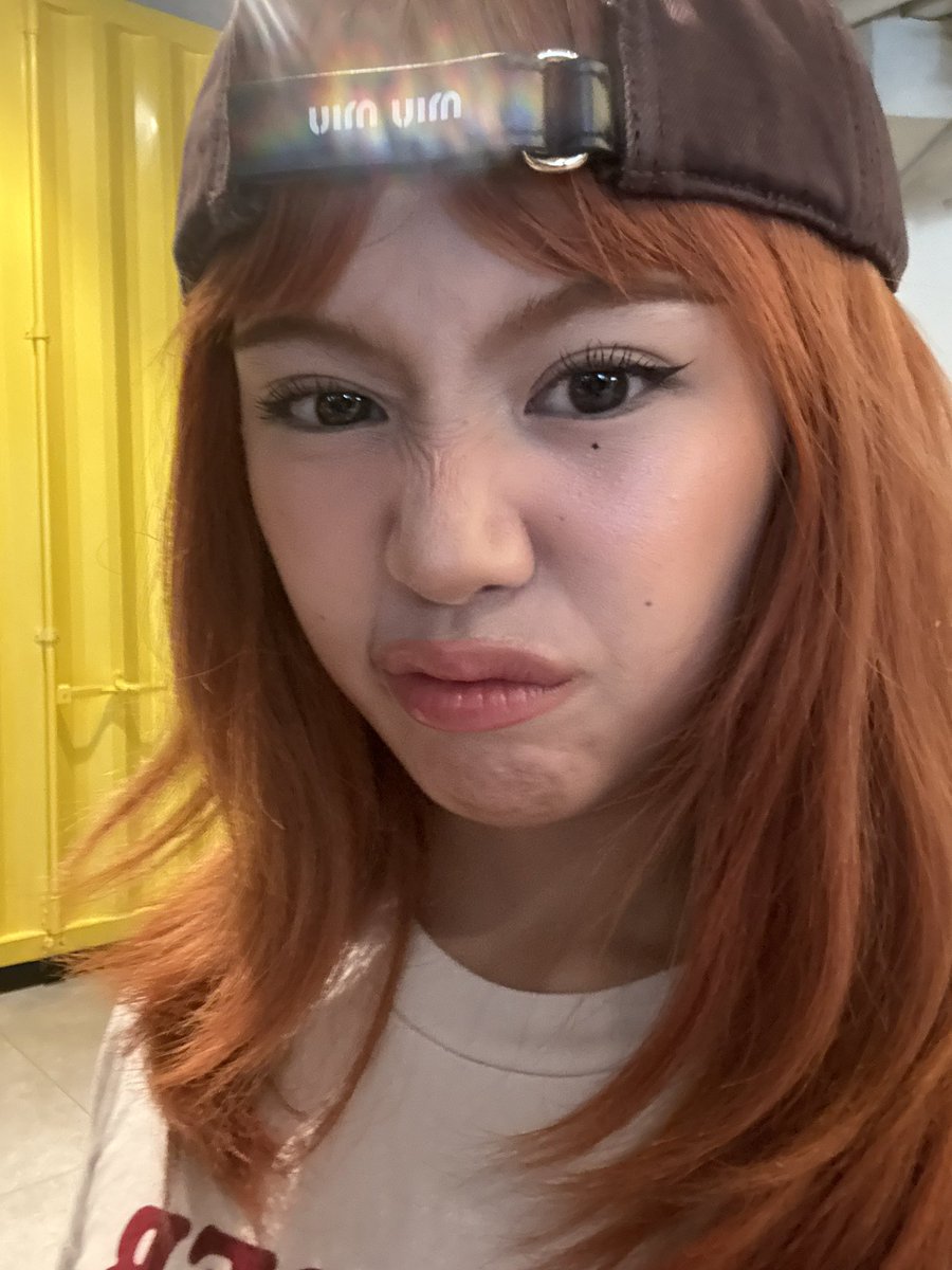 bini_maloi's tweet image. new post hehEHEh #BINI