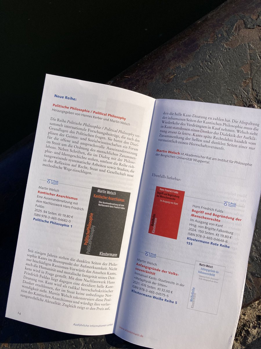 Martin Welsch (@welsch_martin) on Twitter photo Das Klostermann Frühjahr- und Sommerprogramm ist da, wie immer mit sehr spannenden Titeln – und richtig stolz bin ich auf diese Doppelseite!
<a href="/HannesKerber/">Hannes Kerber</a> Das Klostermann Frühjahr- und Sommerprogramm ist da, wie immer mit sehr spannenden Titeln – und richtig stolz bin ich auf diese Doppelseite!
<a href="/HannesKerber/">Hannes Kerber</a>