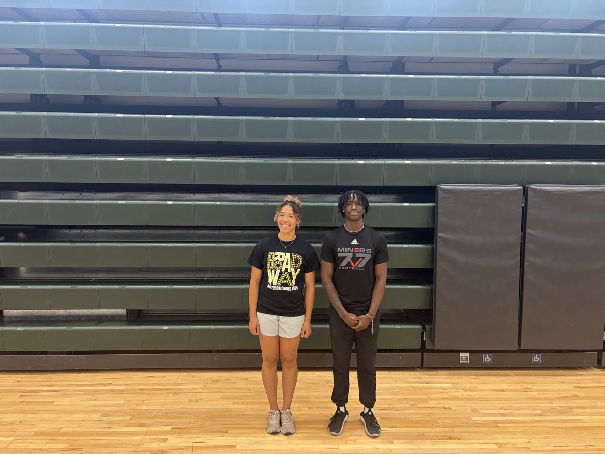 SFJeffersonxctf's tweet image. PR Sticker Winners from our two meets last week!

Athletes of the Meet from the Jefferson Triangular were Eddie M and Deja A.

Athletes of the Meet from the Greeno City Meet were Ben N and Arabella S.

Congrats to everyone!