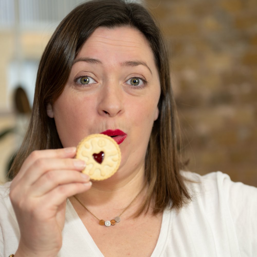 kindlingdating's tweet photo. #Journorequest Are you single and over 50?
I'm looking for singles to feature in a major glossy magazine. You'll receive guidance from a dating &amp; relationships expert to help you navigate love after 50.
Interested? Email: eimear@kindlingdating.com for more info. #datingover50 https://t.co/aXrmj4ymXN
